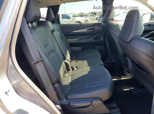 5N1AL1FS5TC342732 2026 INFINITI QX60 Silver უკანა სალონის ხედი