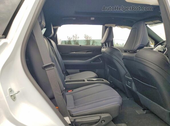 5N1AL1FW1TC343427 2026 INFINITI QX60 White Widok wnętrza z tyłu