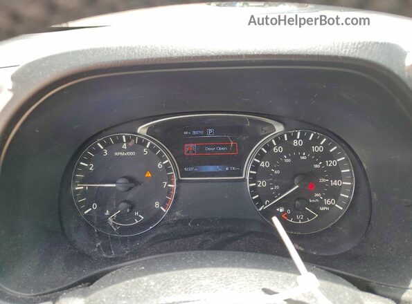 5N1AR2MM4GC613908 2016 NISSAN PATHFINDER Черный Вид щитка приборов