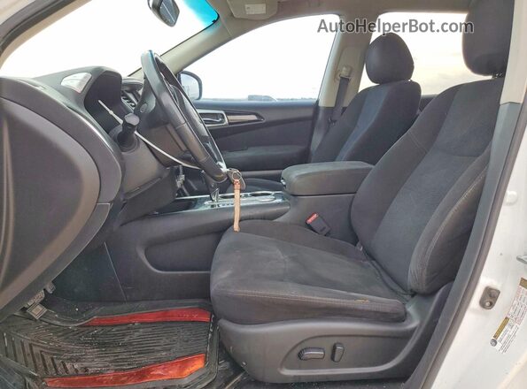 5N1AR2MN2GC613592 2016 NISSAN PATHFINDER White Front interior view