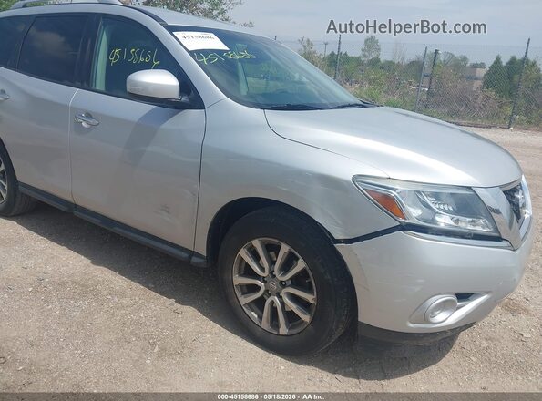 5N1AR2MN6GC636356 2016 NISSAN PATHFINDER Silver Widok z przodu