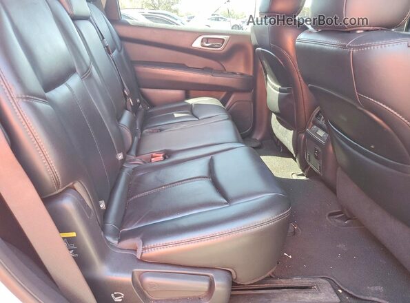 5N1AR2MN7GC623714 2016 NISSAN PATHFINDER Белый Вид задней части салона
