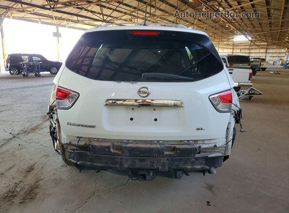 5N1AR2MN8GC641588 2016 NISSAN PATHFINDER White Rear view