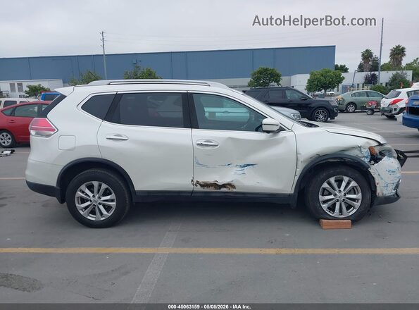 5N1AT2MM7GC852368 2016 NISSAN ROGUE White Vista interior trasera