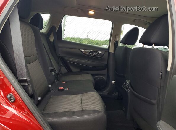 5N1AT2MT0LC761895 2020 NISSAN ROGUE Red უკანა სალონის ხედი