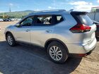 2018 Nissan Rogue Sv Серебряный vin: 5N1AT2MT1JC745864