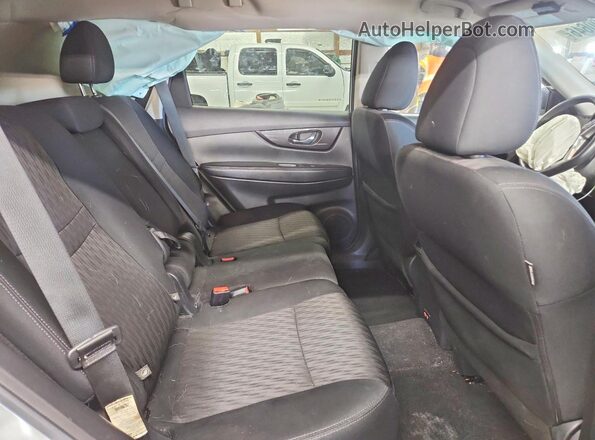 5N1AT2MT1KC829362 2019 NISSAN ROGUE Серебряный Вид задней части салона