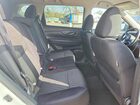 2019 Nissan Rogue Sv White vin: 5N1AT2MT1KC830107