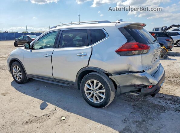5N1AT2MT1LC795313 2020 NISSAN ROGUE Silver Trasero izquierdo