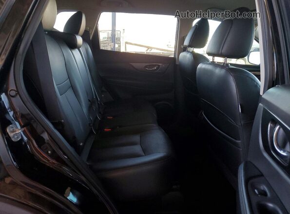 5N1AT2MT3GC770841 2016 NISSAN ROGUE Black Widok wnętrza z tyłu