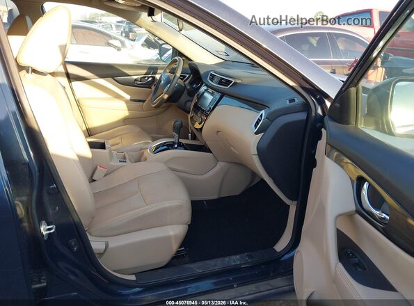 5N1AT2MT3GC859745 2016 NISSAN ROGUE Blue Widok wnętrza z przodu