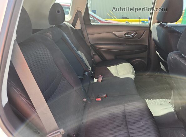 5N1AT2MT3KC799832 2019 NISSAN ROGUE Белый Вид задней части салона
