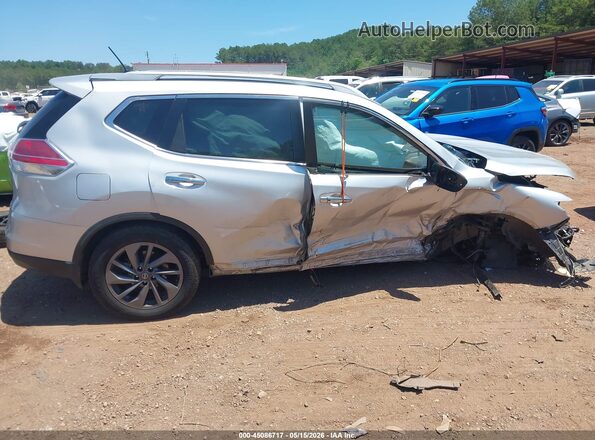 5N1AT2MT5GC803418 2016 NISSAN ROGUE Серебряный Вид спереди