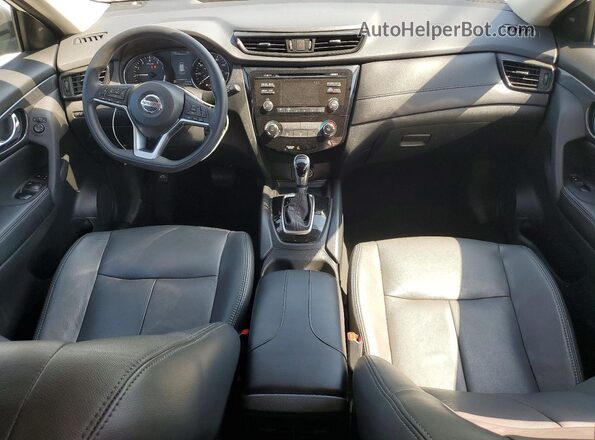 5N1AT2MT7HC840892 2017 NISSAN ROGUE Белый Вид панели приборов