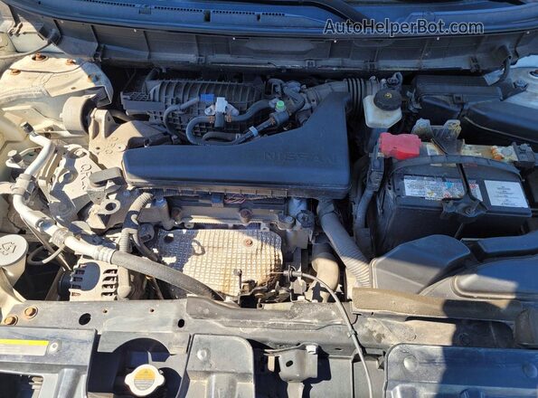 5N1AT2MT8HC803835 2017 NISSAN ROGUE Белый Вид салона спереди