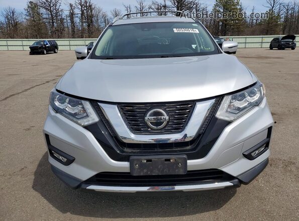 5N1AT2MV2LC723893 2020 NISSAN ROGUE Silver Դիմացի տեսք