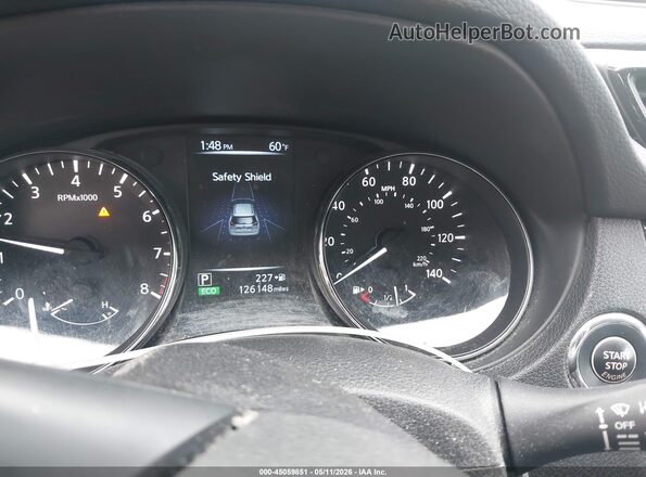 5N1AT2MV4HC886651 2017 NISSAN ROGUE Белый 