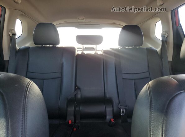5N1AT2MV7GC794173 2016 NISSAN ROGUE Красный Вид задних сидений