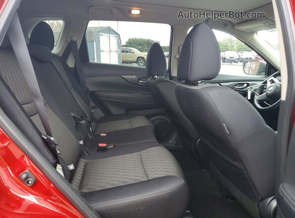 5N1AT2MV7JC802473 2018 NISSAN ROGUE Red Вид задньої частини салону