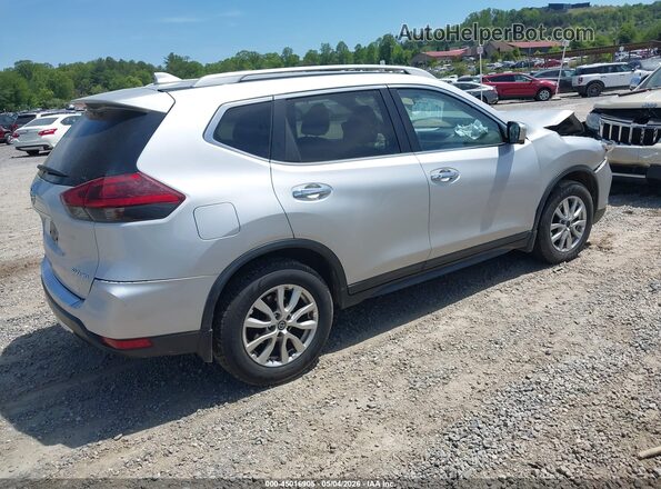 5N1AT2MV9JC847852 2018 NISSAN ROGUE Серебряный Задняя правая четверть