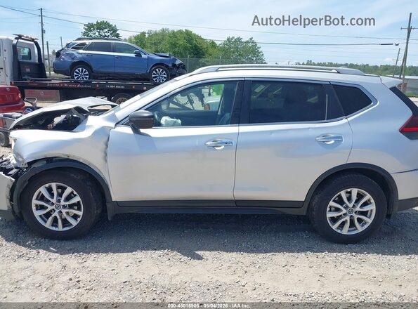5N1AT2MV9JC847852 2018 NISSAN ROGUE Серебряный Панорамный вид салона 360°