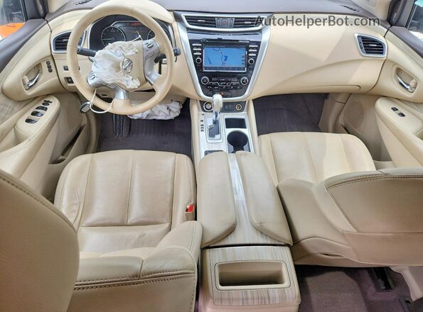 5N1AZ2MH2JN170267 2018 NISSAN MURANO White Vista del salpicadero