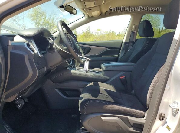 5N1AZ2MS9KN102707 2019 NISSAN MURANO Серебряный Вид салона спереди