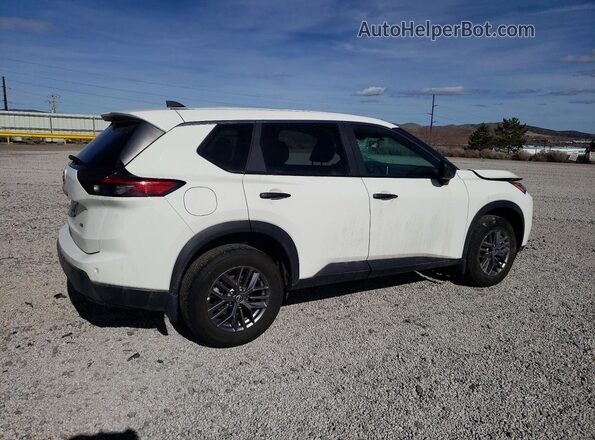5N1BT3AB2SC672981 2025 NISSAN ROGUE White Trasero derecho
