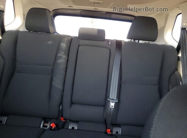 5N1BT3AB4RC746007 2024 NISSAN ROGUE White უკანა სავარძლების ხედი