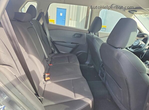 5N1BT3AB6PC672957 2023 NISSAN ROGUE Серый Вид задней части салона