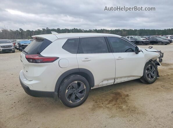 5N1BT3BA2RC761644 2024 NISSAN ROGUE White Trasero derecho