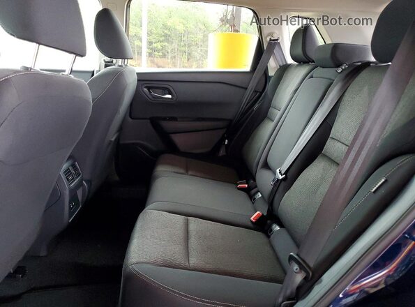 5N1BT3BA4SC849679 2025 NISSAN ROGUE Blue Widok wnętrza z tyłu