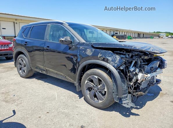 5N1BT3BA6SC826582 2025 NISSAN ROGUE Черный Передняя правая четверть