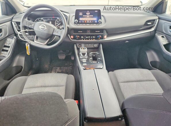 5N1BT3BA9SC796252 2025 NISSAN ROGUE Серебряный Вид панели приборов