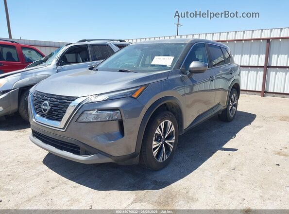 5N1BT3BB0PC923860 2023 NISSAN ROGUE Серый Передняя левая четверть