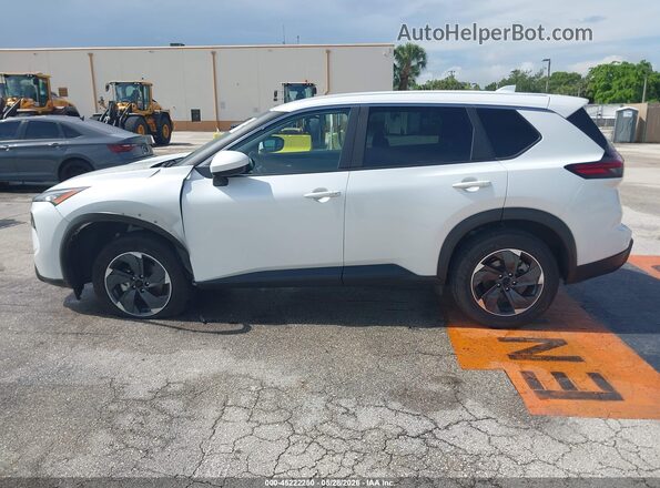 5N1BT3BB3SC798930 2025 NISSAN ROGUE Белый Панорамный вид салона 360°