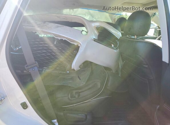 5N1DL0MMXKC527322 2019 INFINITI QX60 White Widok wnętrza z tyłu