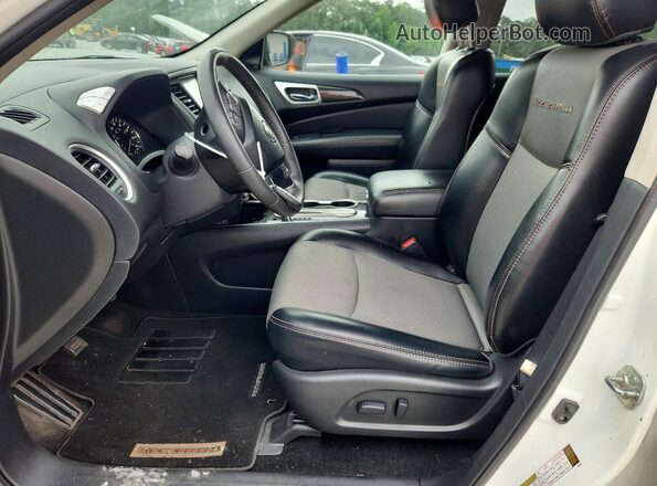 5N1DR2BN9LC579578 2020 NISSAN PATHFINDER Белый Вид салона спереди