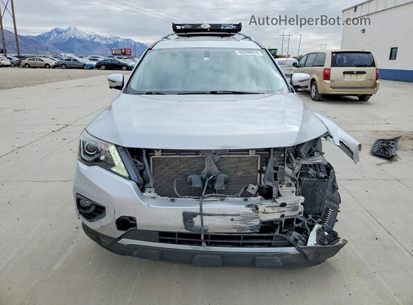 5N1DR2MM0HC642756 2017 NISSAN PATHFINDER Silver Vista frontal