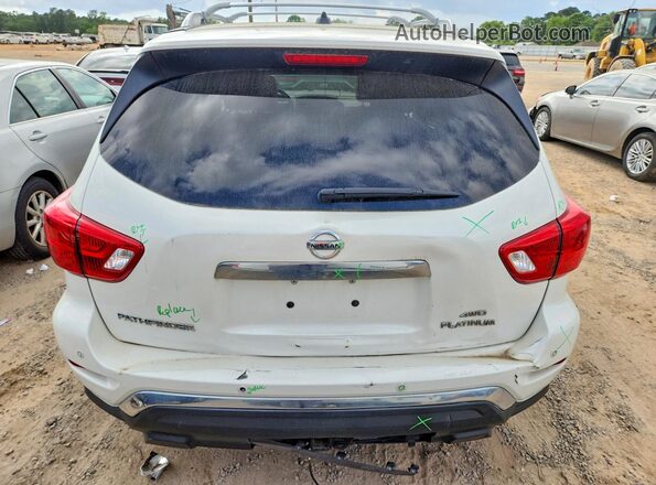 5N1DR2MM0JC649440 2018 NISSAN PATHFINDER Белый Вид сзади