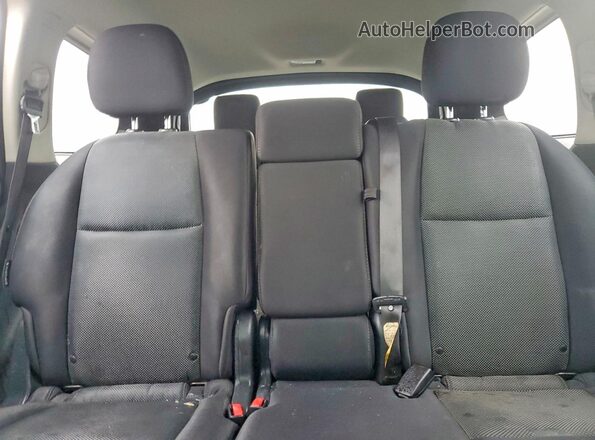 5N1DR2MM0JC667601 2018 NISSAN PATHFINDER Silver Vista de los asientos traseros