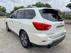 2017 Nissan Pathfinder Sv White vin: 5N1DR2MM1HC627750