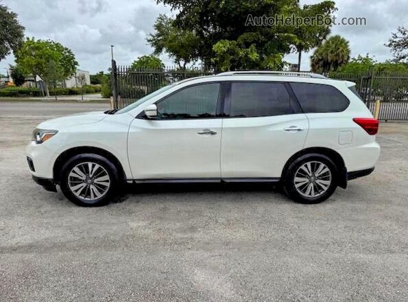 5N1DR2MM1HC627750 2017 NISSAN PATHFINDER White Vista del compartimento del motor