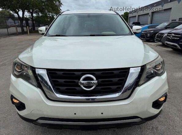 5N1DR2MM1HC627750 2017 NISSAN PATHFINDER White Vista frontal