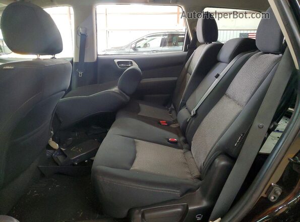 5N1DR2MM1JC670927 2018 NISSAN PATHFINDER Черный Вид задней части салона