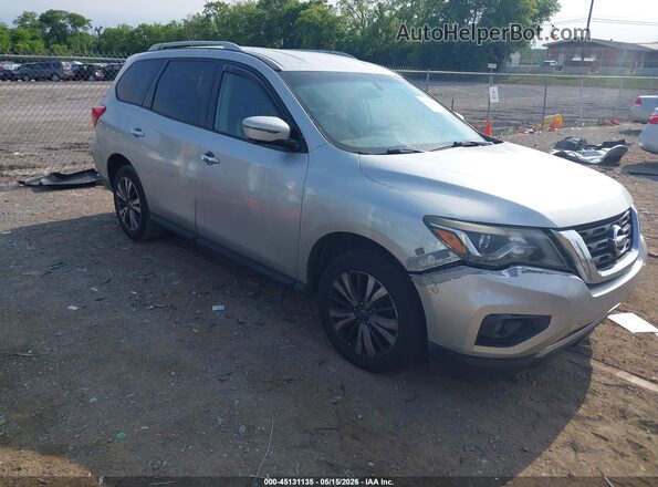 5N1DR2MM3HC645232 2017 NISSAN PATHFINDER Серебряный Передняя правая четверть