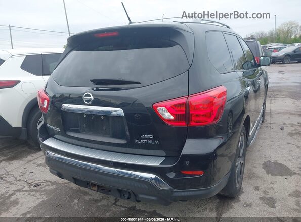 5N1DR2MM3JC651537 2018 NISSAN PATHFINDER Черный Задняя правая четверть