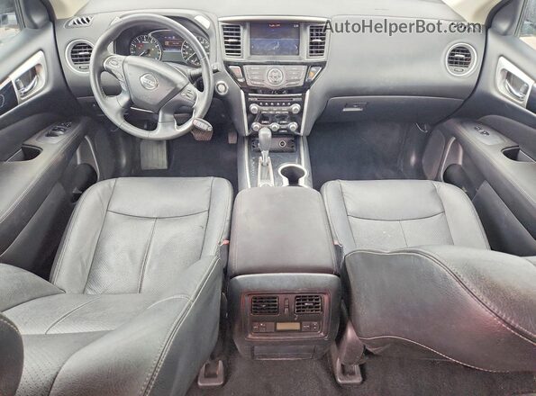 5N1DR2MM6HC619174 2017 NISSAN PATHFINDER Silver Widok deski rozdzielczej
