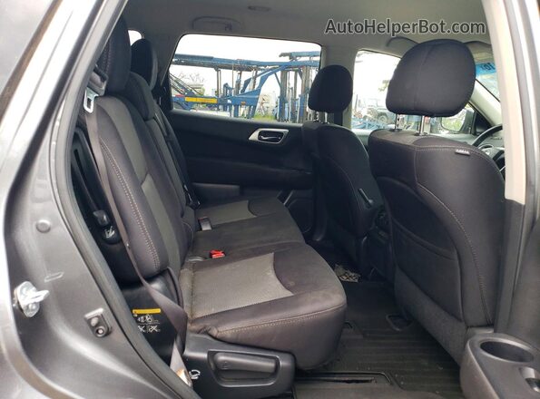 5N1DR2MM7HC643595 2017 NISSAN PATHFINDER Gray Vista de los asientos traseros