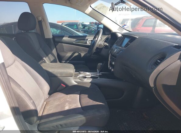5N1DR2MM7HC678640 2017 NISSAN PATHFINDER White Вид салону спереду